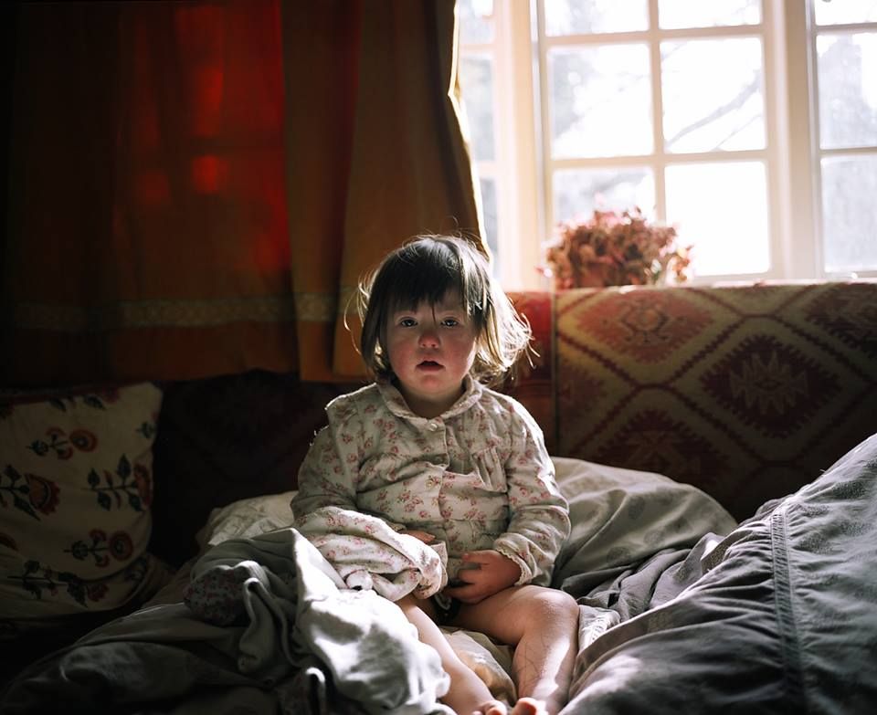 Фотографии Сиан Дэйви, которые документируют ее дочь Алису с синдромом Дауна